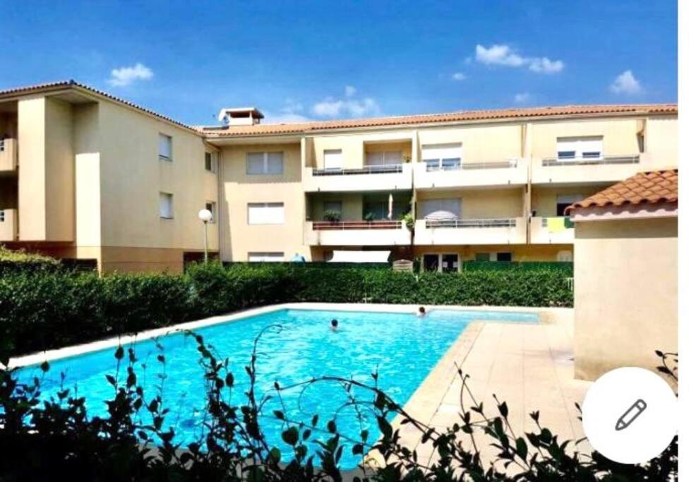 T2 Lumineux Et Piscine Lägenhet Montpellier Exteriör bild